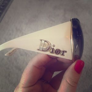 DIOR LOGO AVIATOR